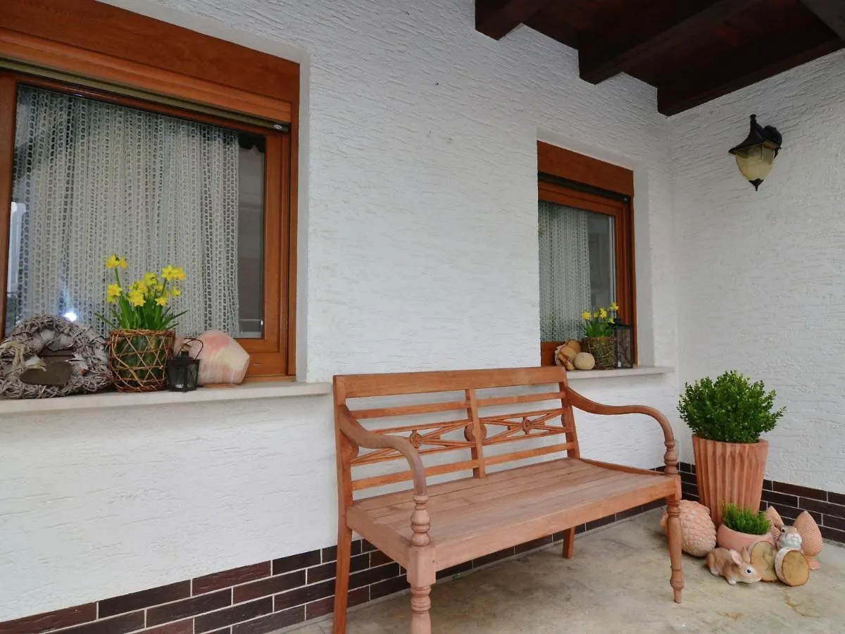 Wonderful Apartment With Barrel Sauna Stockheim